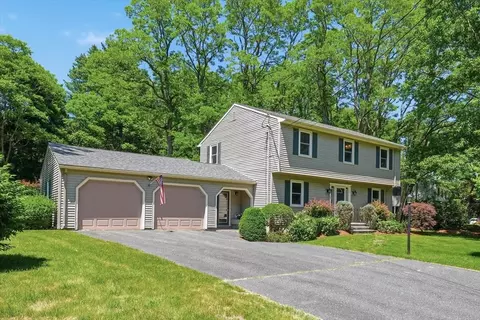 2 Whiting Rd, Framingham, MA 01701
