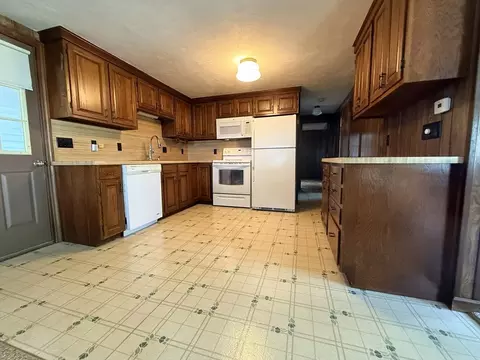 18 Didonato Ave, Webster, MA 01570 photo 16