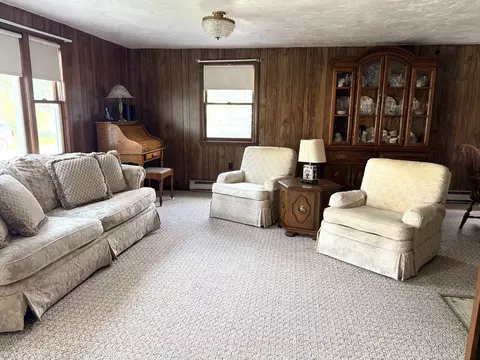 18 Didonato Ave, Webster, MA 01570 photo 9