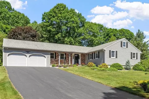 27 Cheryl Ann Dr, Rutland, MA 01543