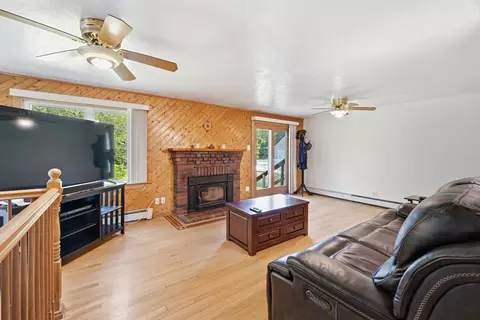 126 Putnam Hill Rd, Sutton, MA 01590 photo 11