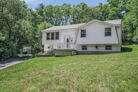 50 Corrine Dr, Dracut, MA 01826