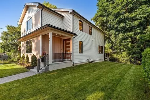863 Main St, Reading, MA 01867