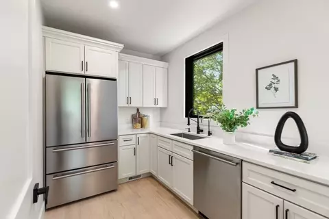 863 Main St, Reading, MA 01867 photo 22