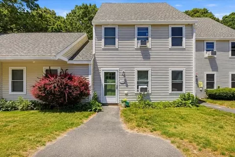 47 Old Colony Ln #240, Marshfield, MA 02050
