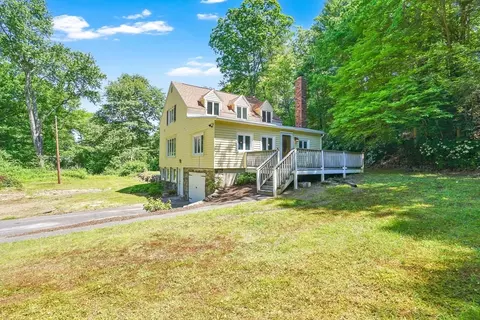 264 Flynt St, Palmer, MA 01069