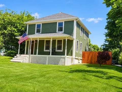 10 Great Neck Rd, Wareham, MA 02571