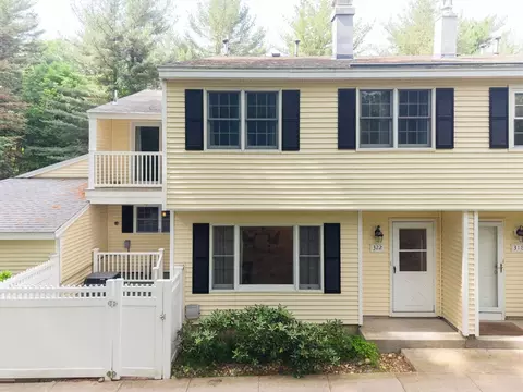 322 Edgebrook Dr #322, Boylston, MA 01505