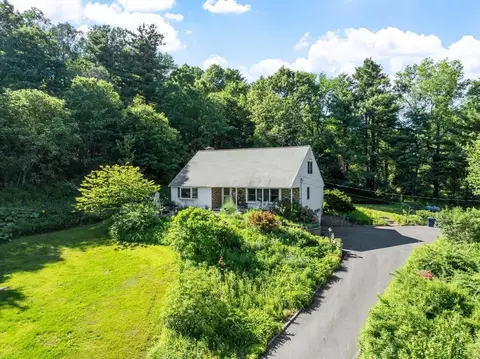 33 Taft Rd, Sterling, MA 01564 photo 2