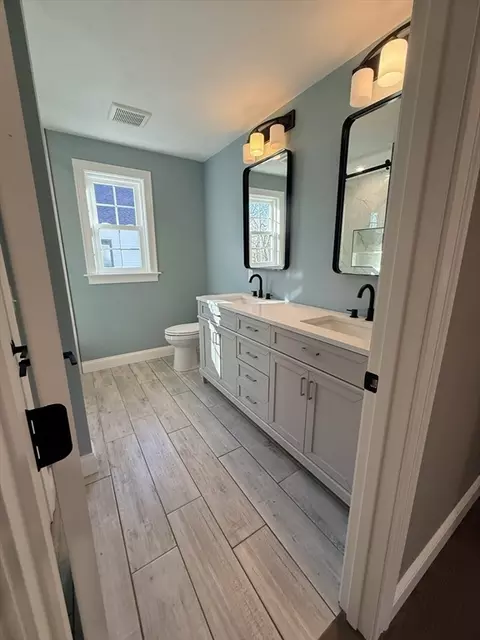 Bath - 24 Cooper Rd, Webster, MA 01570 photo 4 of 5