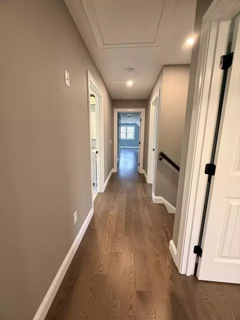 Entry Way - 24 Cooper Rd, Webster, MA 01570 photo 8 of 10