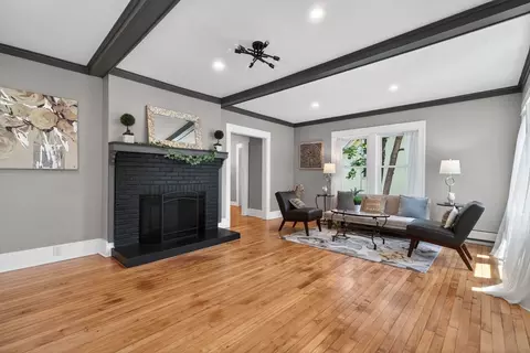 Living - 26 Rob Roy Rd, Worcester, MA 01602 photo 2 of 2