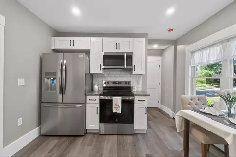 Entry Way - 26 Rob Roy Rd, Worcester, MA 01602 photo 1 of 2