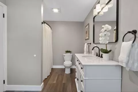 Bath - 26 Rob Roy Rd, Worcester, MA 01602 photo 1 of 3