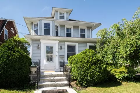 99 Phillips St, Quincy, MA 02170