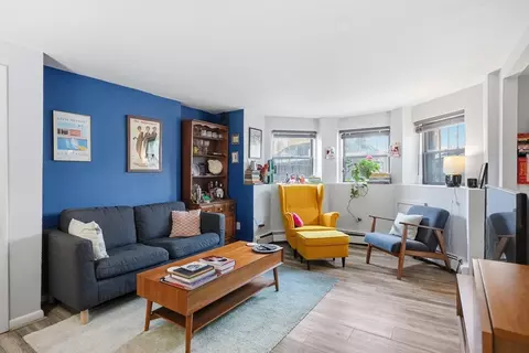 26 Commonwealth Ter #1, Boston, MA 02135
