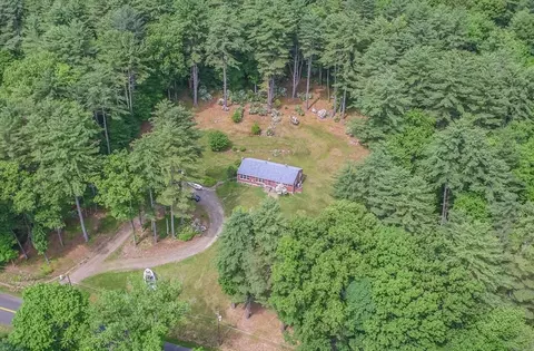477 River Rd, Deerfield, MA 01342