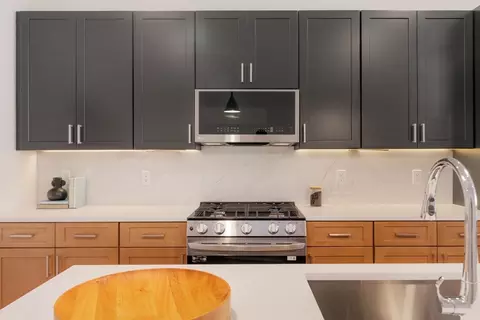 231 Everett St #101, Boston, MA 02128 photo 3