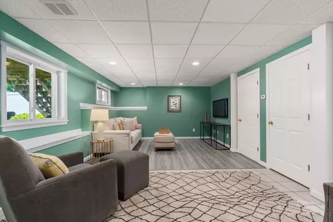 37 Wabash Ave # A, Worcester, MA 01604 photo 9