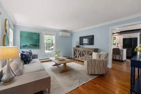 37 Wabash Ave # A, Worcester, MA 01604 photo 2