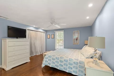 Bedroom - 4 Pentucket Ln, Danvers, MA 01923 photo 4 of 5
