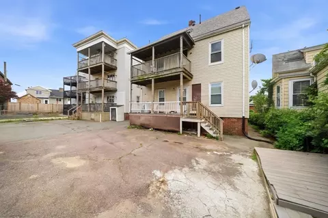 Exterior - 32 Irwin St, Winthrop, MA 02152 photo 2 of 3