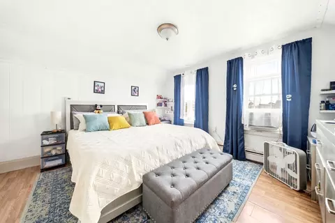 Bedroom - 32 Irwin St, Winthrop, MA 02152 photo 11 of 11