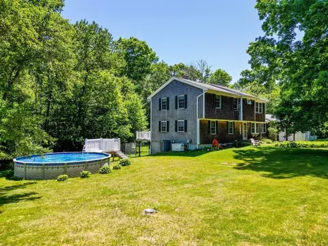 Exterior - 121 Plain St, Rehoboth, MA 02769 photo 5 of 8
