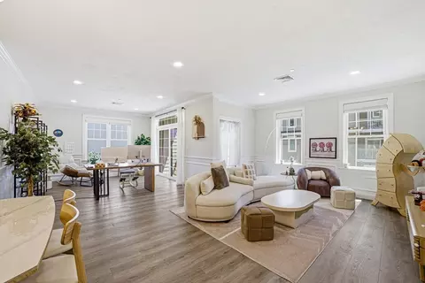 320 Middlesex Ave #D208, Medford, MA 02155