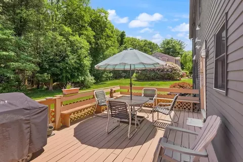 Exterior - 80 Hampton Rd, Sharon, MA 02067 photo 3 of 7