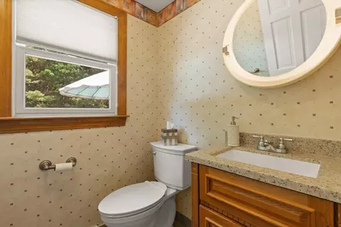 Bath - 80 Hampton Rd, Sharon, MA 02067 photo 1 of 4