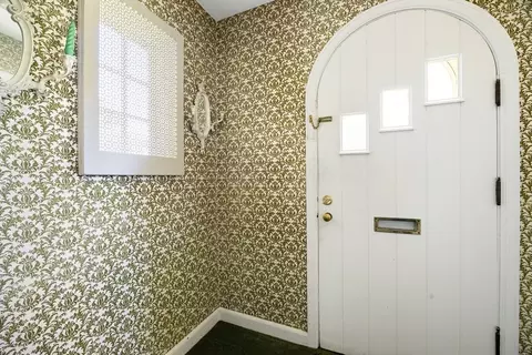 Entry Way - 216 Springfield St, Chicopee, MA 01013 photo 1 of 4