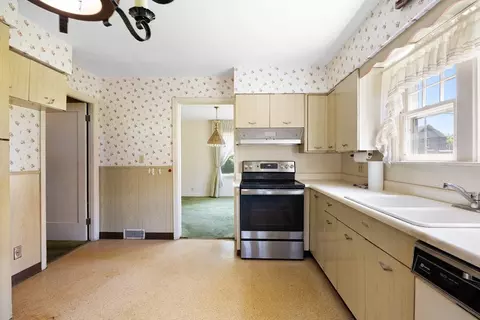 Kitchen - 216 Springfield St, Chicopee, MA 01013 photo 1 of 2