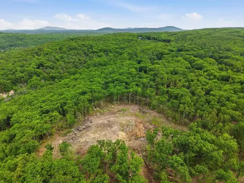39 Fitchburg State Rd, Ashburnham, MA 01430