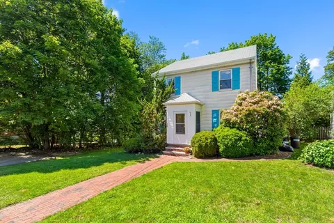 299 Appleton St, Arlington, MA 02476
