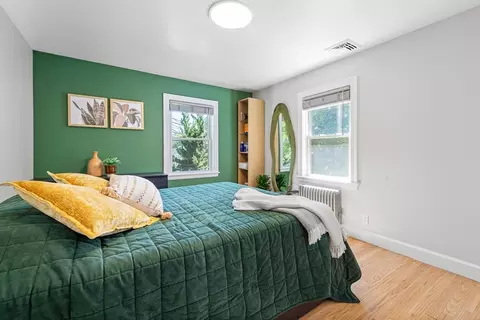 Bedroom - 299 Appleton St, Arlington, MA 02476 photo 2 of 3