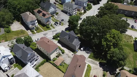 192 Vernon St, Worcester, MA 01607 photo 35