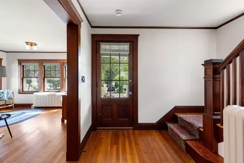 Entry Way - 8 Berkeley St, Reading, MA 01867 photo 2 of 8