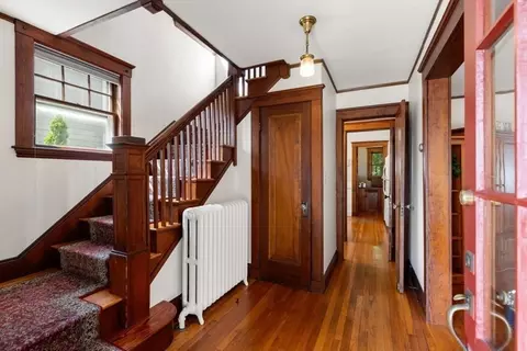 Entry Way - 8 Berkeley St, Reading, MA 01867 photo 1 of 8