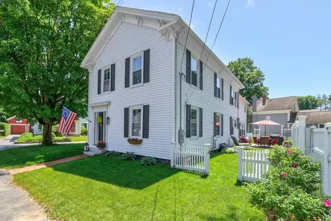 11 High St, West Brookfield, MA 01585