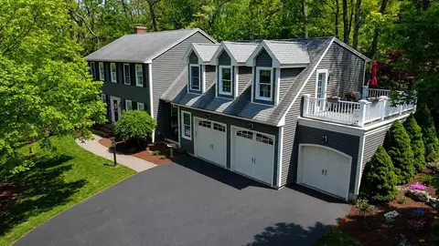 101 Cimarron Ln, Holden, MA 01520