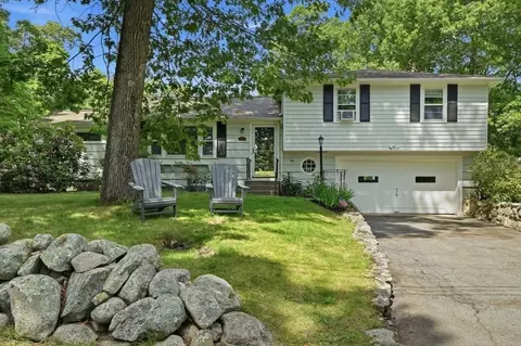 43 Jackson Rd, Scituate, MA 02066