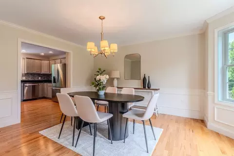 Dining - 1204 Main St, Reading, MA 01867 photo 2 of 4