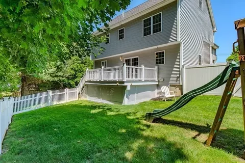 Exterior - 1204 Main St, Reading, MA 01867 photo 6 of 8