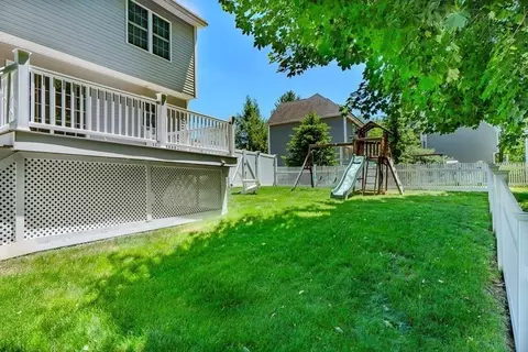 Exterior - 1204 Main St, Reading, MA 01867 photo 8 of 8