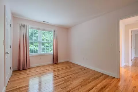 Bedroom - 1204 Main St, Reading, MA 01867 photo 2 of 6