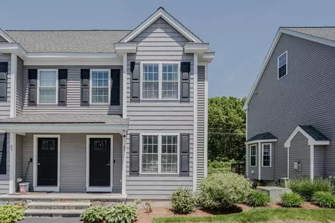 49 Riley Rd #25, Tyngsborough, MA 01879