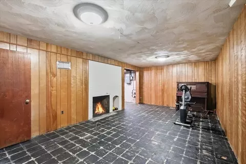 97 Green St, Needham, MA 02492 photo 34