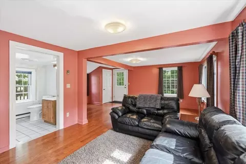 97 Green St, Needham, MA 02492 photo 11