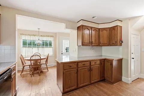 97 Green St, Needham, MA 02492 photo 16